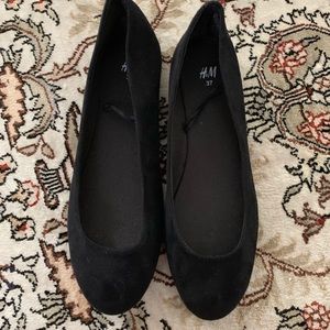 H&M Black Flats